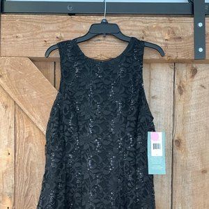 Sleeveless Cocktail Dress w/detailing